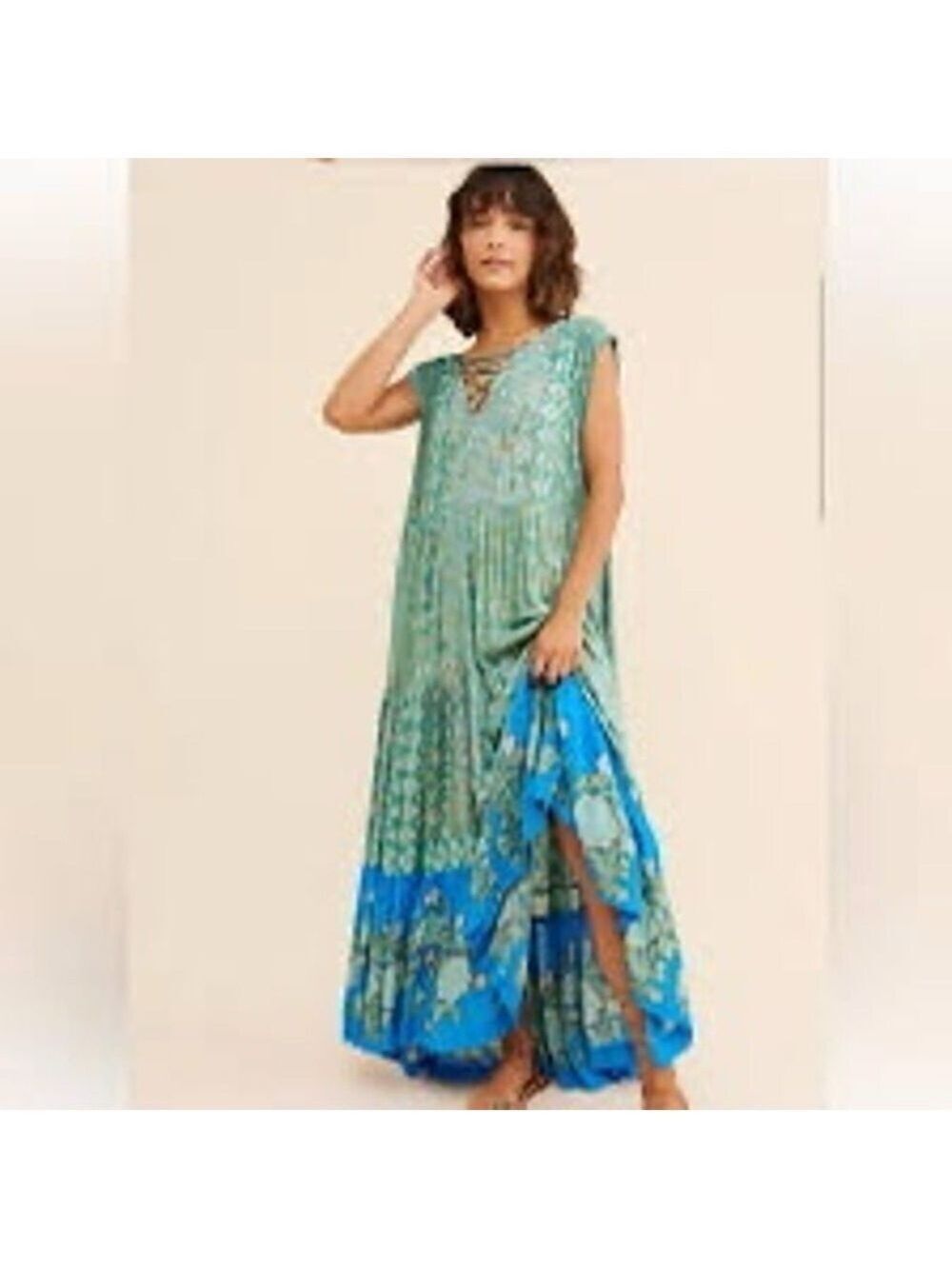 Free People Hanalei Bay Maxi Dress
In Blue Multi Floral
Size XS